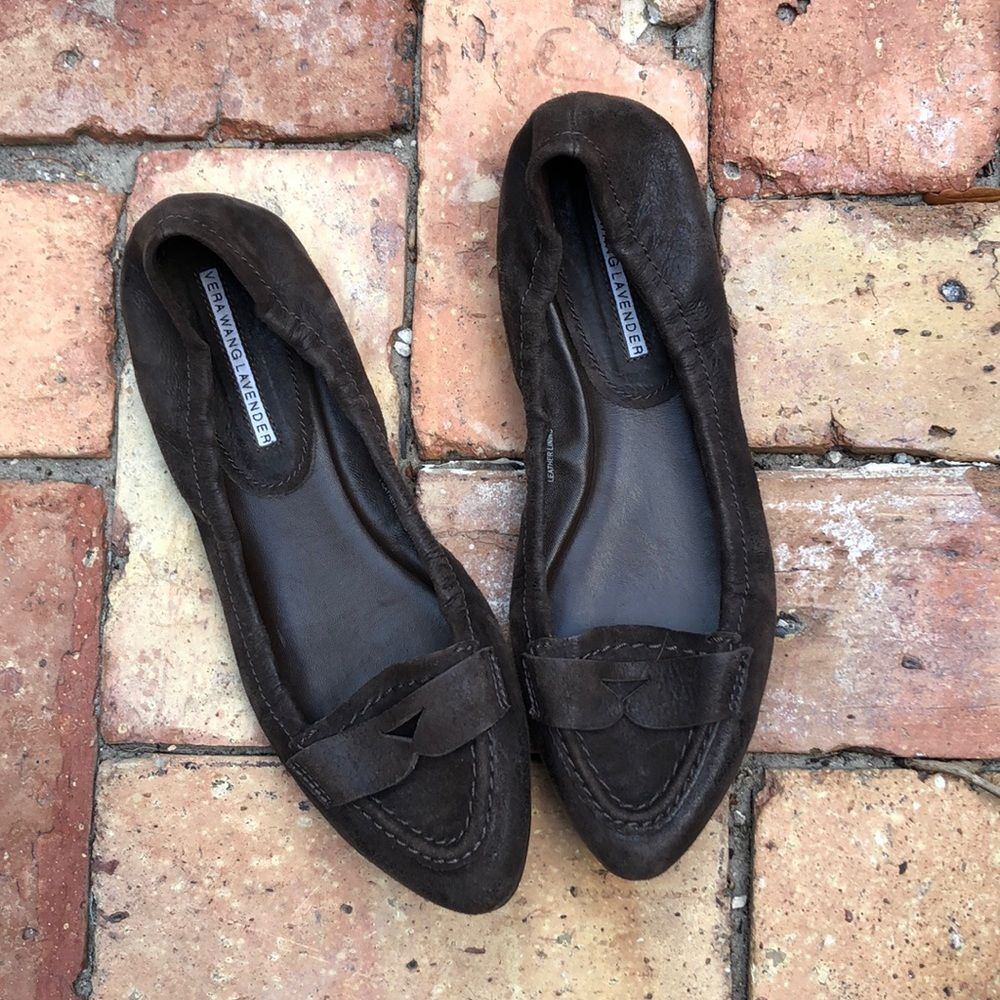 Vera Wang Lavender brown leather flats